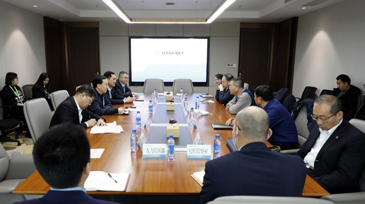 省發(fā)改委培訓中心資產(chǎn)、甘肅西湖培訓服務大廈、蘭州北山綠化試驗場交接儀式在甘肅文旅集團舉行