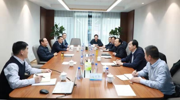 酒泉市肅州區(qū)委副書記、區(qū)長(zhǎng)王永宏一行到訪集團(tuán)公司